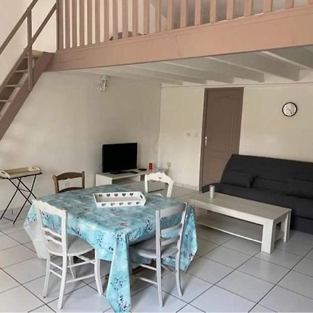 Gite Le Verger Soulignonne Exterior foto